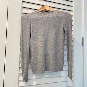 Banana Republic Pullover Grey Sweater